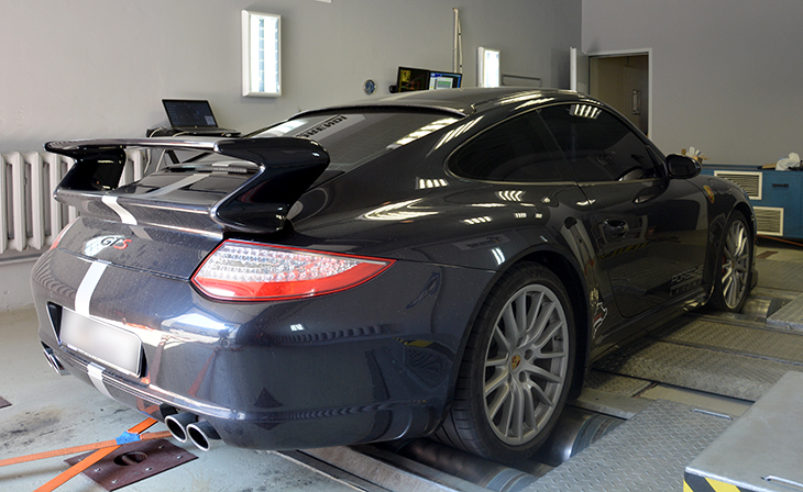 ��� ������ Porsche Carrera 